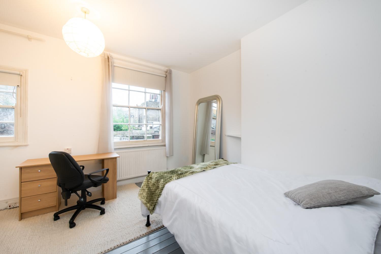 2-bed In The Heart Of Camden Лондон